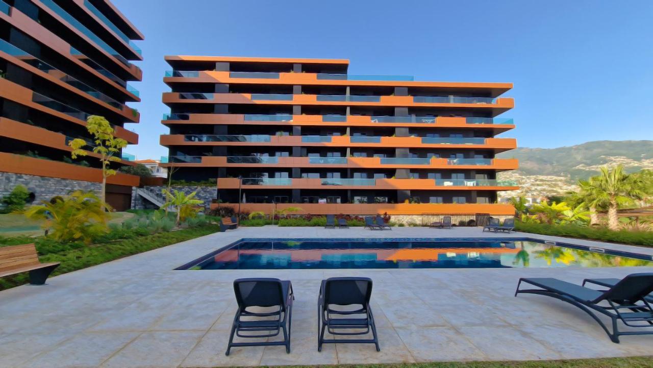 Roots Loft By Lovelystay Funchal  Bagian luar foto